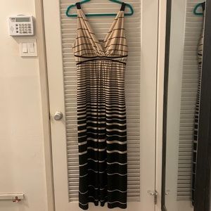 Metaphor maxi dress, size Large.
